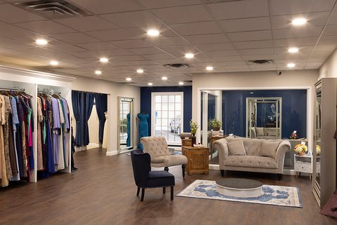 interior picture of The Queen's Lace Mother of the Bride Dress Store