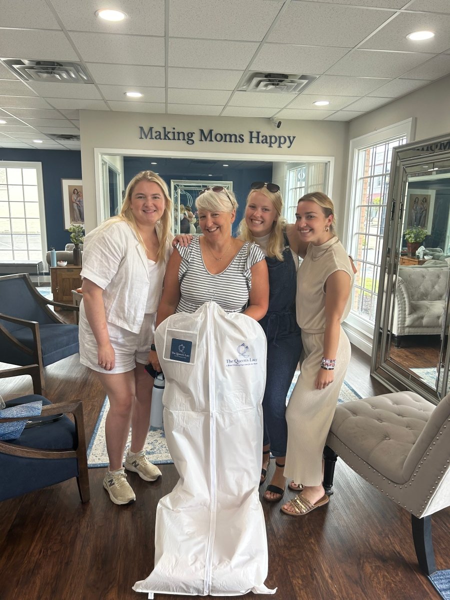 mother of the groom with her friends